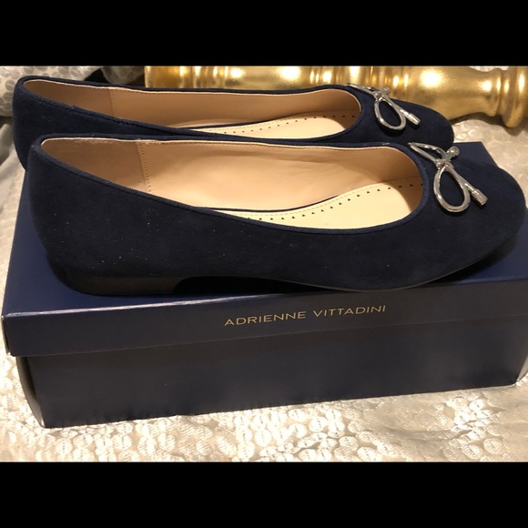 ADRIENNE VITTADINI 8M style Cavallo space blue color kidsuede Neiman Marcus. - Picture 4 of 15